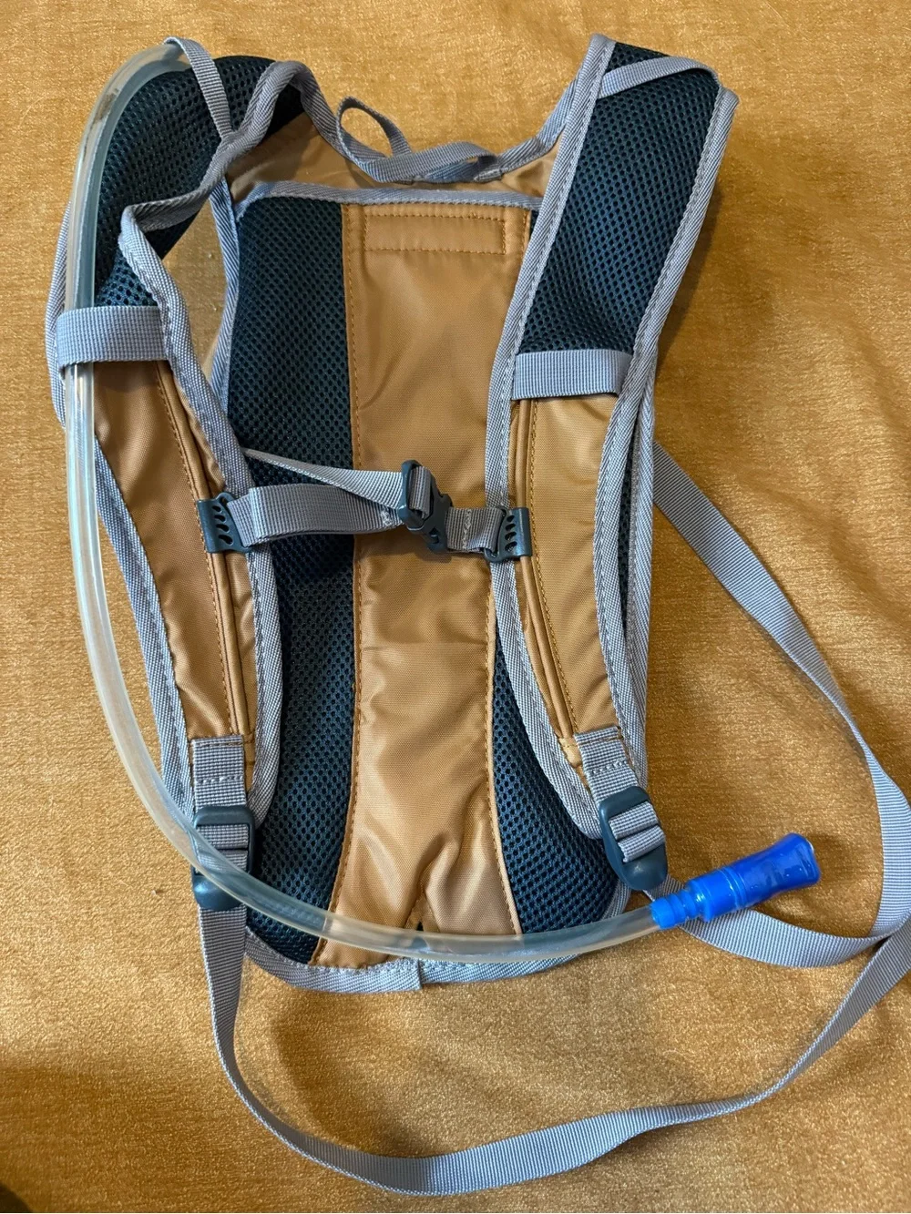 Ozark Trail Hydration Pack - Tan and Gray sealed mouthpiece NWOT hiking running